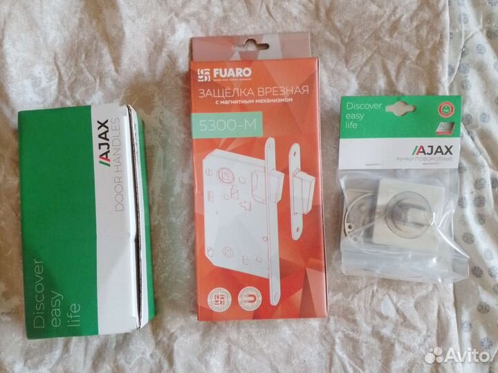 Дверная ручка