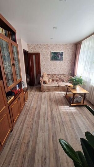 2-к. квартира, 43 м², 1/2 эт.