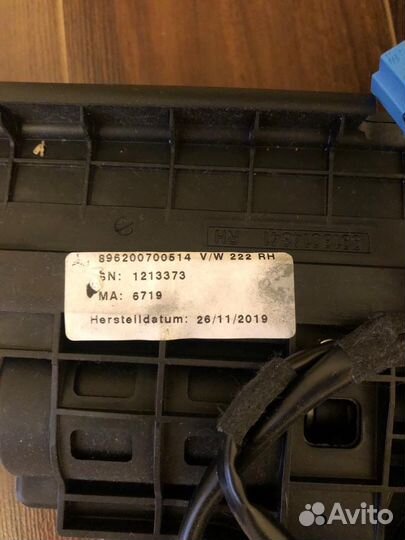 Шторка стекла двери Mercedes