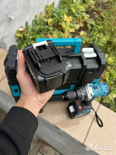 Шуруповерт для ледобура Makita 9 Mah с гарантией