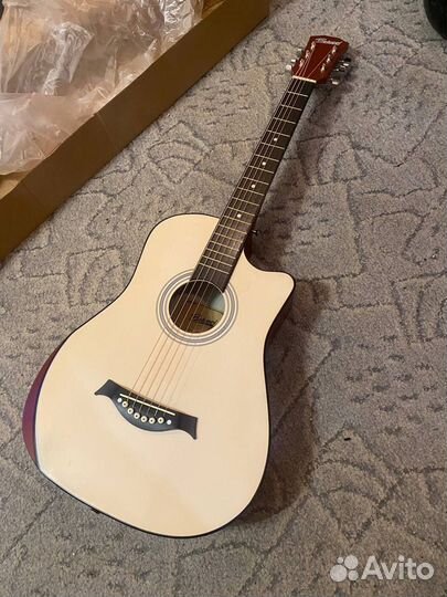 Гитара акустическая