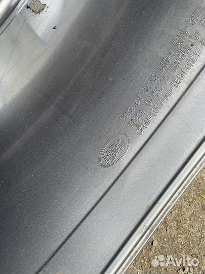 Оригинальный комплект дисков r22 на Range Rover