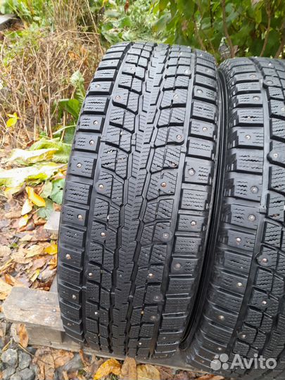 Dunlop SP Winter Ice 01 225/65 R17 102T