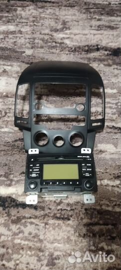 Магнитола с рамкой на hyundai i30
