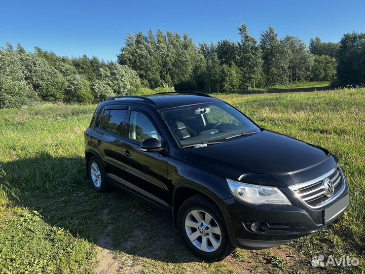 Volkswagen Tiguan 2.0 AT, 2011, 209 000 км