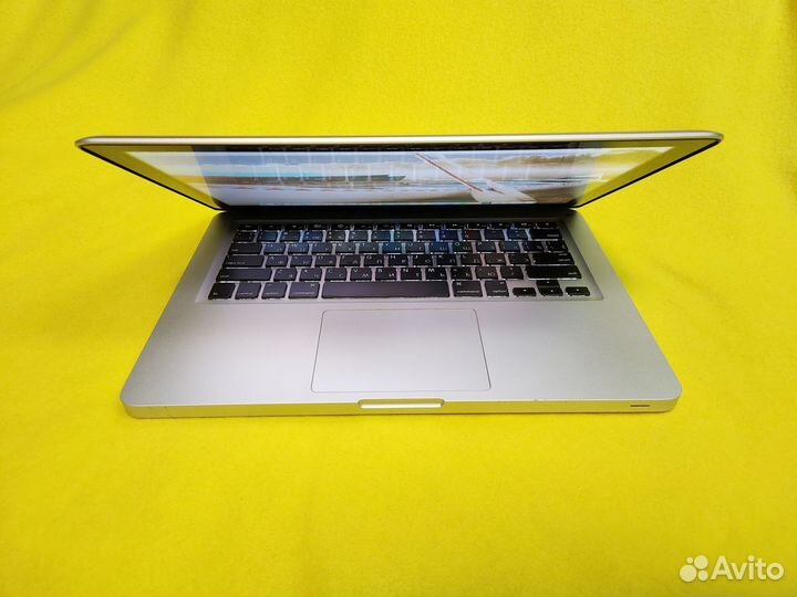 Macbook Pro 13 Core i7 SSD X800C