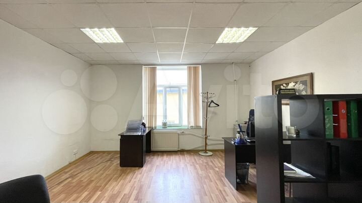 Офис у метро Горьковская 37 кв м
