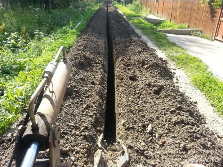 Бара,траншеекопатель