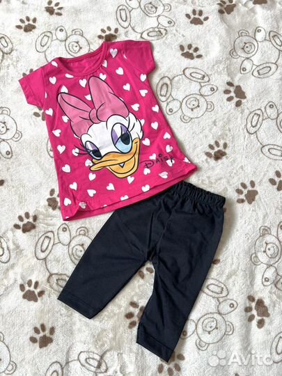 Костюм для девочки с Дейзи Дак новый р.98-116