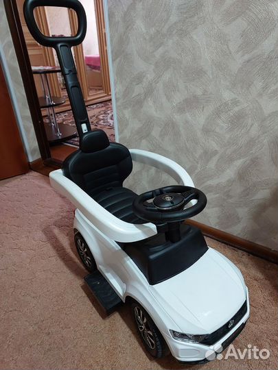 Машинка-каталка