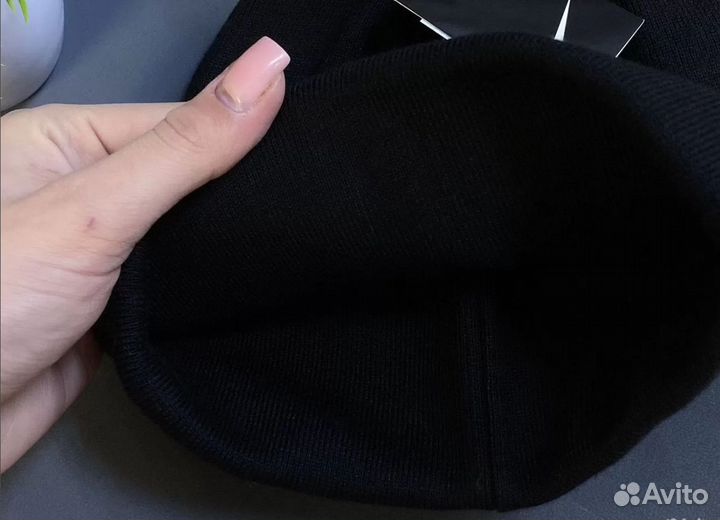 Шапка мужская Nike с помпоном