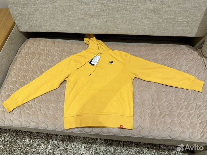 New Balance Logo Hoodie 'Yellow'
