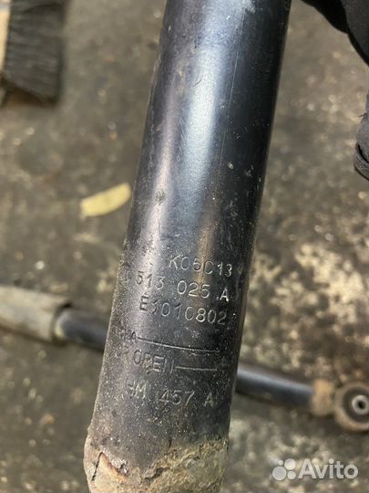 Стойка задняя Volkswagen Polo 5