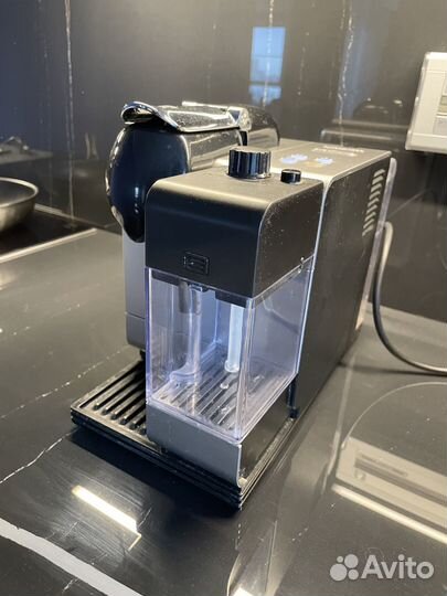 Кофемашина nespresso с капучинатором