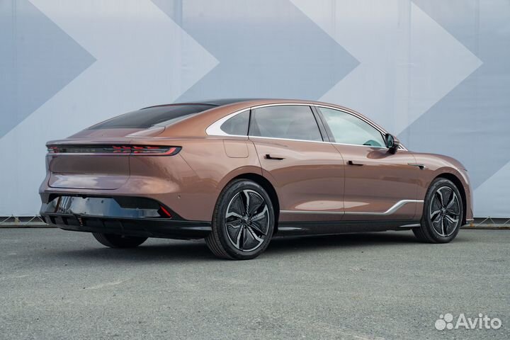 Voyah Passion (Chasing Light) 510 л.с. AT, 2023, 1 680 км