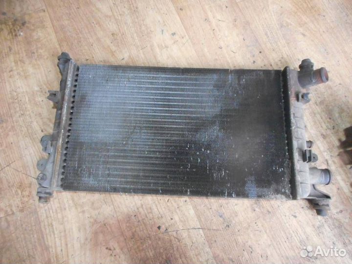 Радиатор основной Ford Escort/Orion 1995-2001