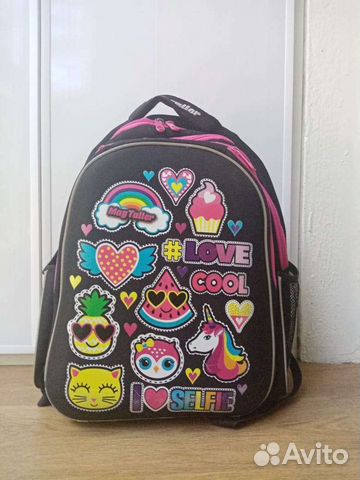Рюкзак школьный для девочки в идеальном состоянии