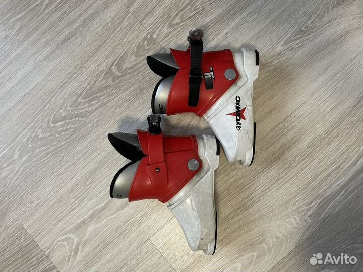 Горнолыжные ботинки детские 27 р. 17см