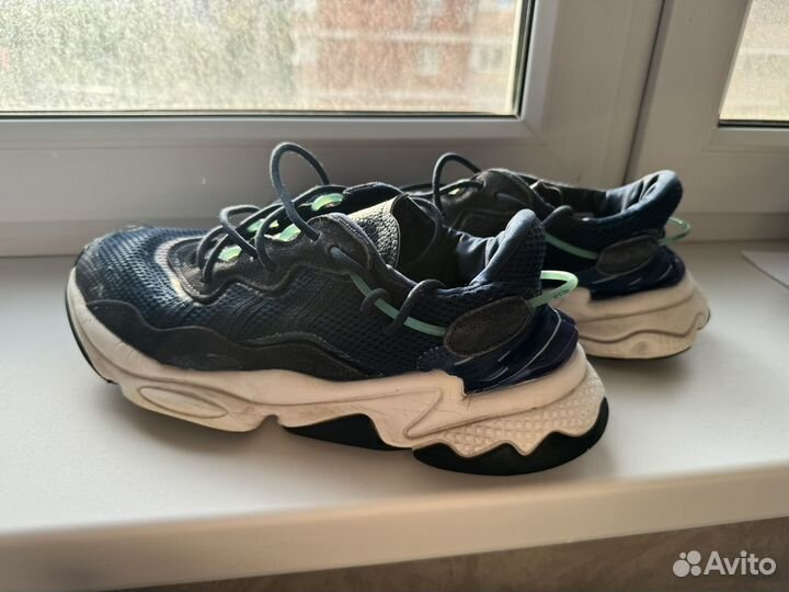 Мужские кроссовки adidas ozweego 9,5us