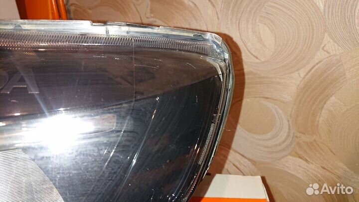 Фары лада Веста