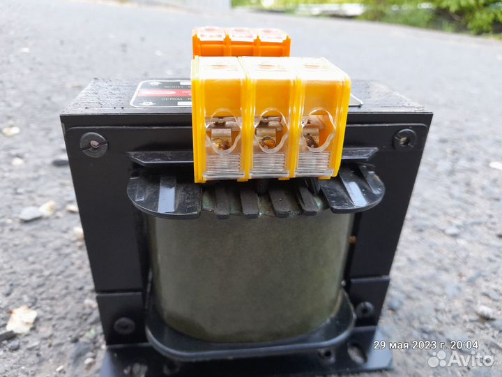 Понижающие трансформаторы 220V - 100V Япония