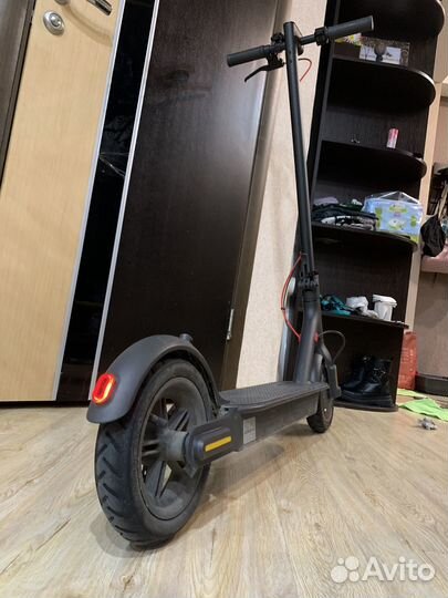Электросамокат Xiaomi m365 pro