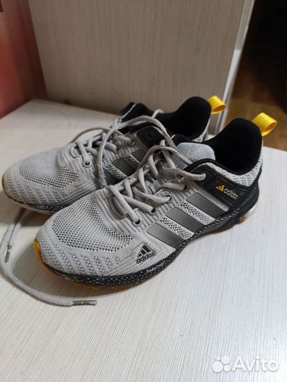 Кроссовки adidas для мальчика