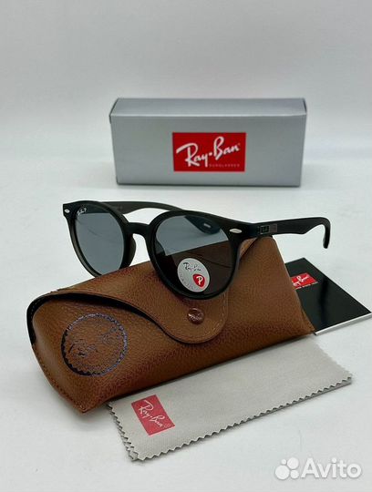 Солнцезащитные очки ray ban