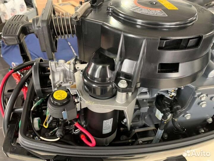 Лодочный мотор Suzuki DT30RS JET Витрина