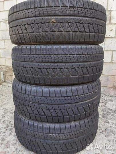 Bridgestone Blizzak VRX 205/55 R16 91Q
