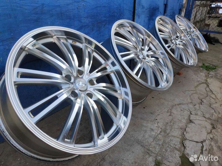 R19 Accelera 651 Sport 245/40, PCD 5x114.3 DIA 73.1