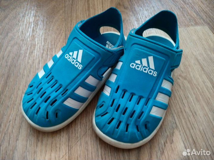Сланцы Adidas детские