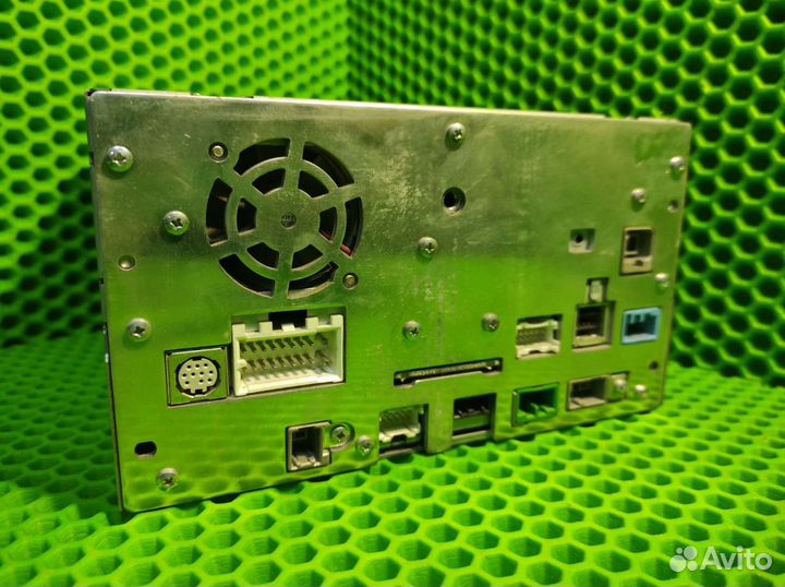 Авто магнитола clarion nx208