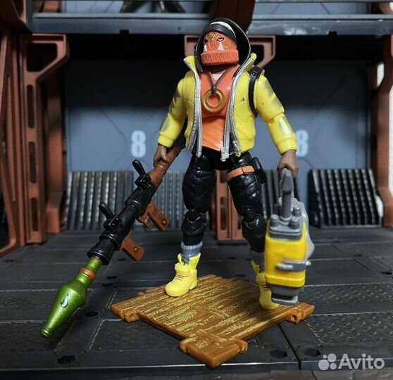 Фигурка Fortnite Bone Wasp 10 см