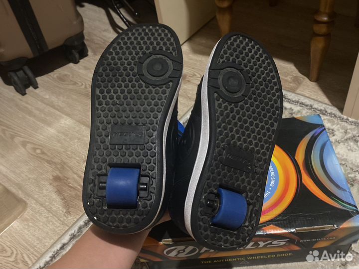 Роликовая обувь Heelys