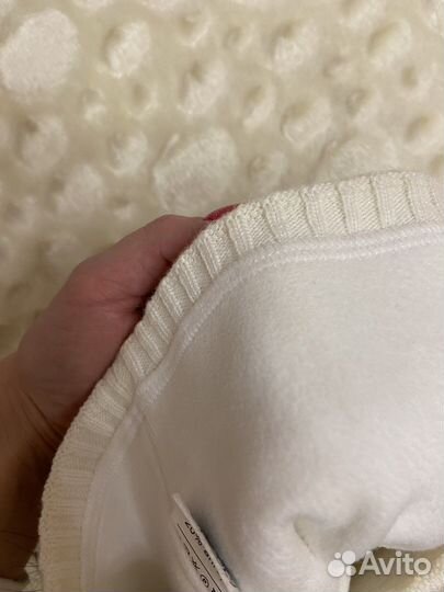 Шапка зимняя на флисе с помпоном