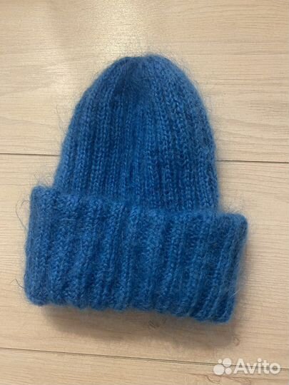 Шапка женская вязаная ручная работа