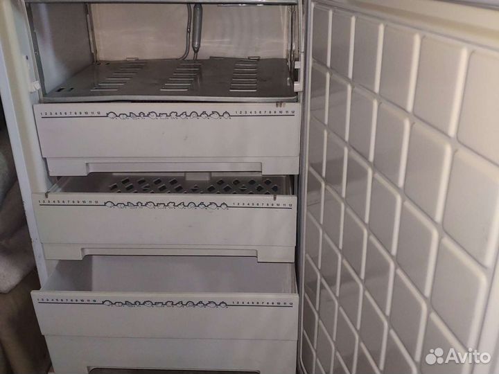 Морозильная камера бирюса