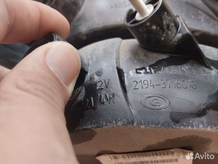 Фонарь правый лада гранта кросс/лада калина