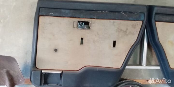 Ауди 100.44 Дверные карты с переходки