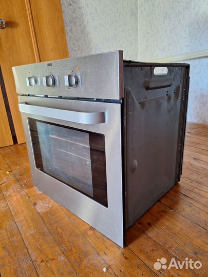 Духовой шкаф Zanussi