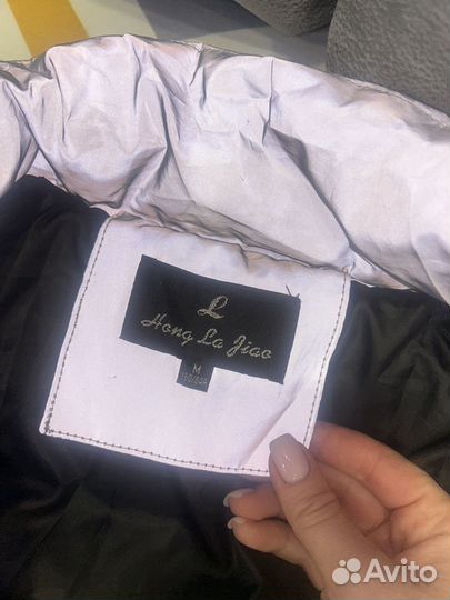 Пуховик женский