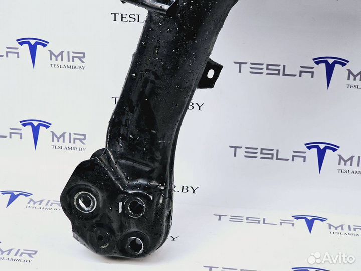 Подрамник передний Tesla Model 3 2023 1044531-00