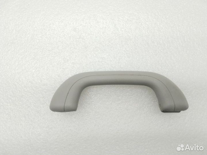Ручка салона задняя правая Kia Ceed ED G4FC 2011