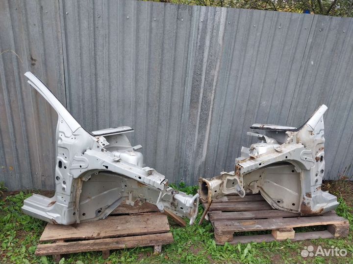 Лонжерон правый Ford Focus 2 четверть левая