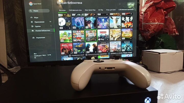 Xbox One X 1tb 4K с играми