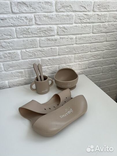 Силиконовая детская посуда