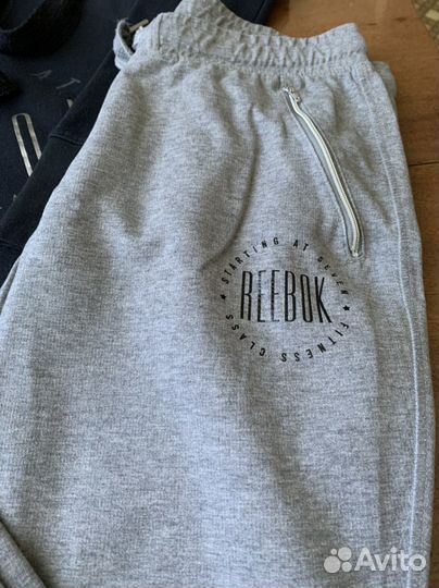 Спортивный костюм женский Reebok S