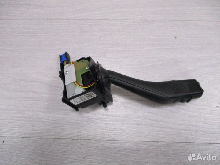 Переключатель дворников Volkswagen Touran 1.9 2006