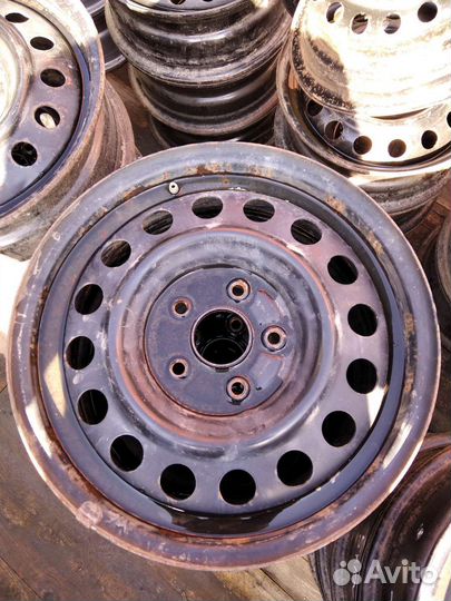 R16 5x114,3 60,1 штампованные диски